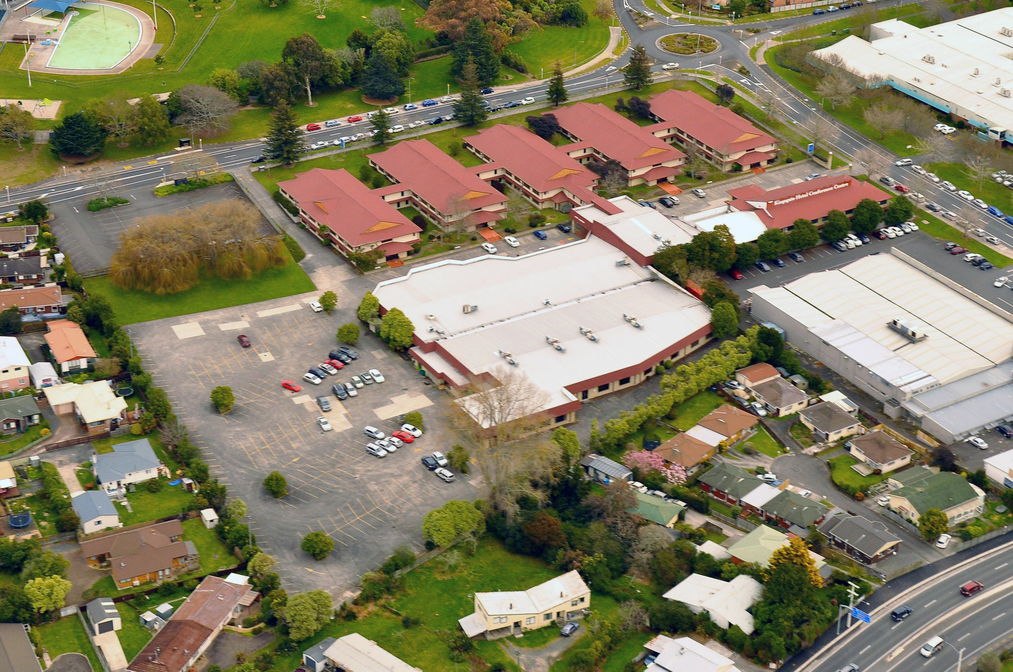 Distinction Hamilton Hotel & Conference Centre Exterior photo